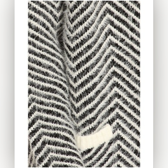 Black & White Herringbone Duster - Women & Plus/ Slonl R Long Cardigan - Picture 7 of 13